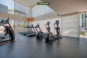 Cozy 1Br Apt - Pool - Gym - 2 Min to the Beach