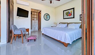 Great Apt With King Size bed - Rooftop Pool - Spa