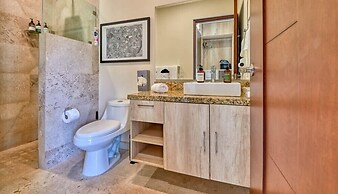 Great Apt With King Size bed - Rooftop Pool - Spa