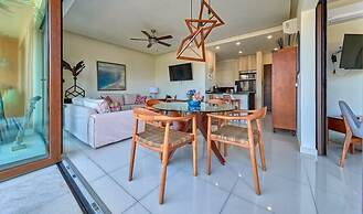 Great Apt With King Size bed - Rooftop Pool - Spa
