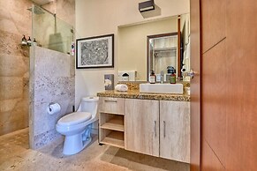Great Apt With King Size bed - Rooftop Pool - Spa