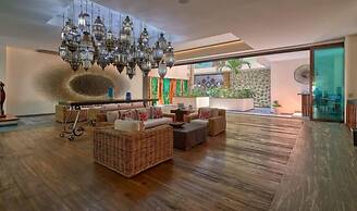 Great Apt With King Size bed - Rooftop Pool - Spa
