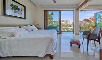 Great Apt With King Size bed - Rooftop Pool - Spa