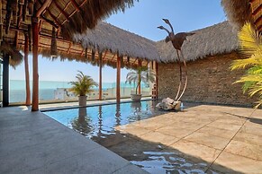 Great Apt With King Size bed - Rooftop Pool - Spa
