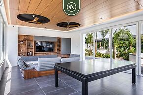 Amazing Condo With Rooftop Pool - Private Balcony