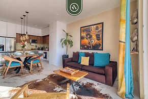 Amazing Condo With Rooftop Pool - Private Balcony