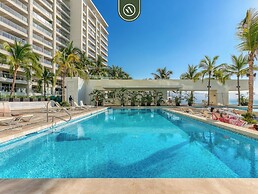 Amazing Studio With Oceanview - Pool - Beach - Gym