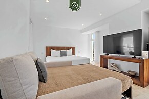 Amazing Studio With Oceanview - Pool - Beach - Gym