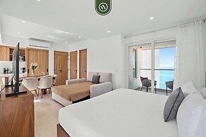 Amazing Studio With Oceanview - Pool - Beach - Gym
