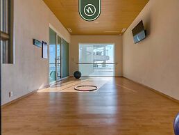 Luxury Oceanfront Studio - Beach - Pools - Gym