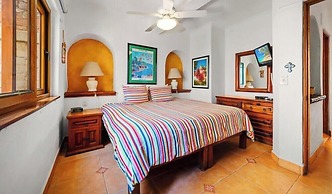 Ocean View 1Br Condo-balcony-beach-pool - 306