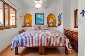 Ocean View 1Br Condo-balcony-beach-pool - 306