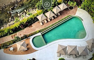 Tasteful Condo Near Romantic Zone - Pool