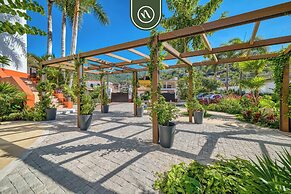Tasteful Condo Near Romantic Zone - Pool