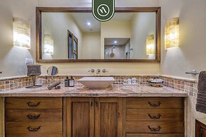 Tasteful Condo Near Romantic Zone - Pool