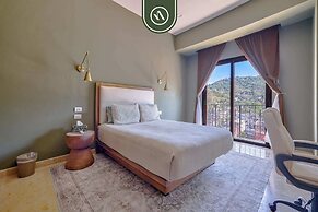 Tasteful Condo Near Romantic Zone - Pool