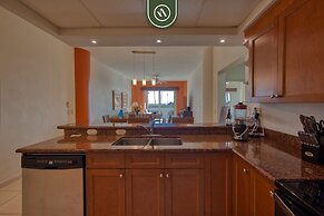 Mexican Styled 2 BR Condo - Beachfront - Pool