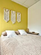 Spacious duplex in the center