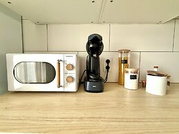 Spacious duplex in the center