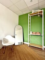 Spacious duplex in the center