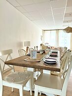 Spacious duplex in the center