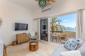 Oceanview Condo in Cabo With Beach - Pool