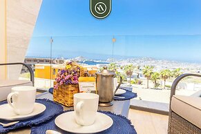 Luxury 2 BR Condo - Oceanview Pool - Gym