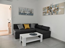 Apartments Near Sea Supetar