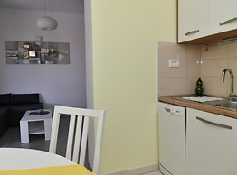 Apartments Near Sea Supetar