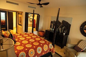 Tortuga Bay TBB 2102