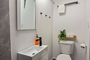 Kb 123 3bd2ba Pool Walk to OceanPark
