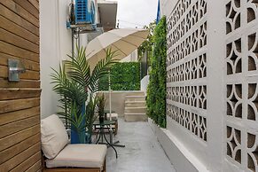 Kb 123 3bd2ba Pool Walk to OceanPark