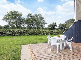 4 Star Holiday Home in Friedrichkoog