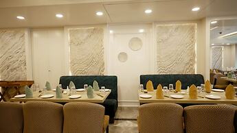 HOTEL MANTIS & RESORTS MUZAFFARPUR