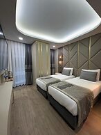 Elysia Hotel