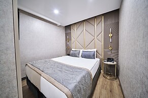 Elysia Hotel