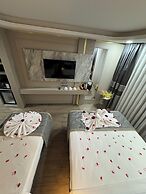 Elysia Hotel