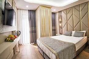 Elysia Hotel