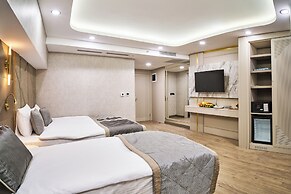 Elysia Hotel