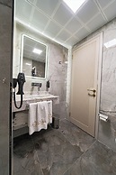 Elysia Hotel