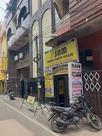 sam galaxy guest house