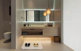 Julon Posthouse