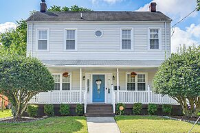 Spacious Family Home w/ Yard in Dtwn Hampton!