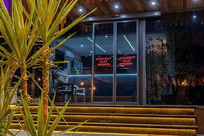 Atakent Suite Hotel