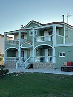 Denva Holiday Home