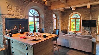 Lichtdurchflutetes Apartment mit Sauna & Kamin