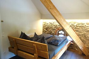 Lichtdurchflutetes Apartment mit Sauna & Kamin