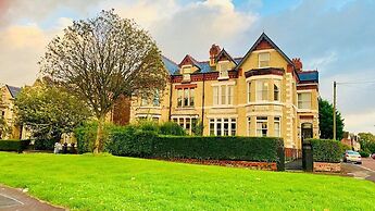 Green Lodge