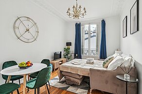 Parisian 1BR near Invalides & Eiffel