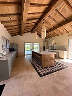 Beautiful Villa With Wellness Views